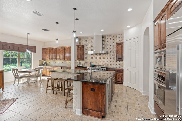 Image 18 of 46 For 114 Riverwood