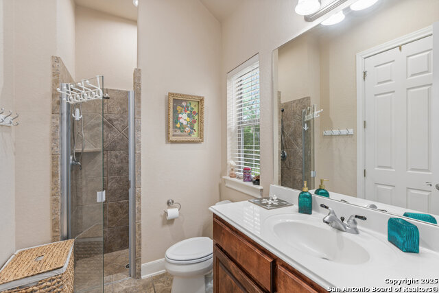 Image 26 of 46 For 114 Riverwood