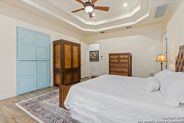Image 31 of 46 For 114 Riverwood