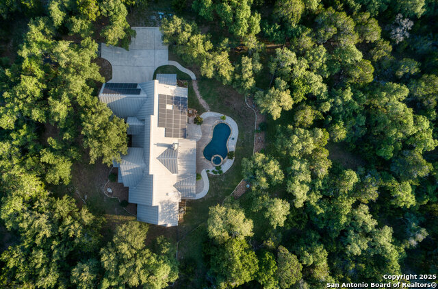 Image 44 of 46 For 114 Riverwood