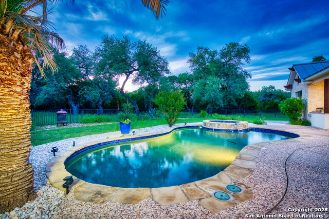 Image 8 of 46 For 114 Riverwood