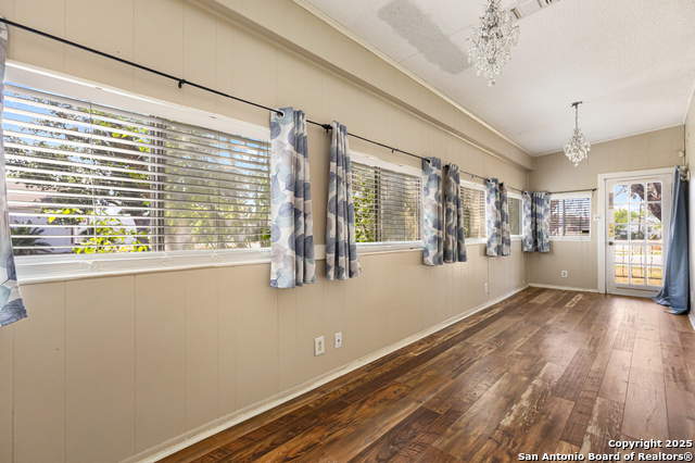 Image 11 of 49 For 2903 Ashby W