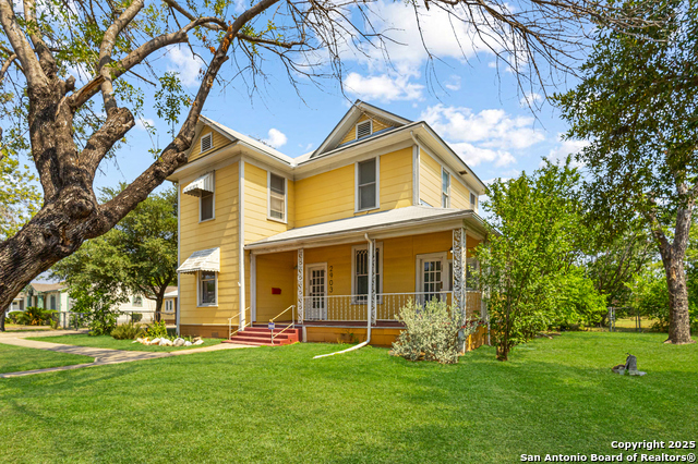 Image 3 of 49 For 2903 Ashby W