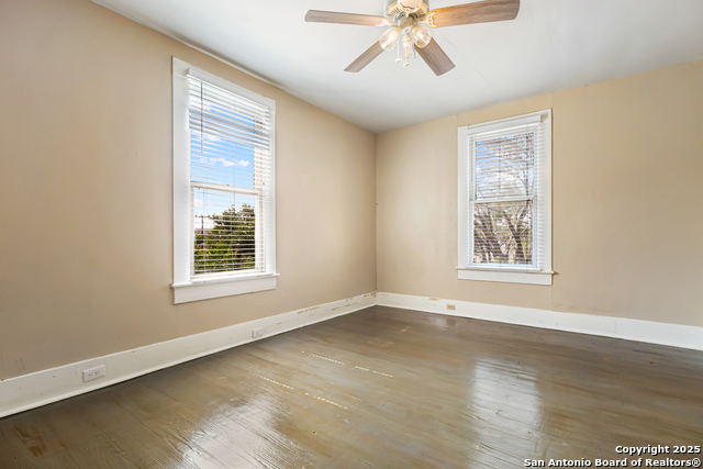 Image 31 of 49 For 2903 Ashby W