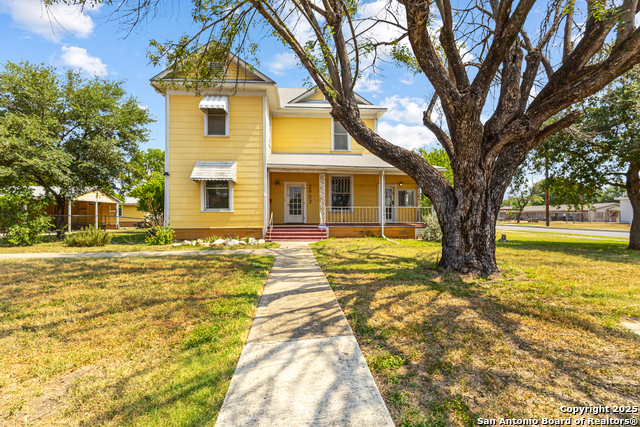 Image 33 of 49 For 2903 Ashby W