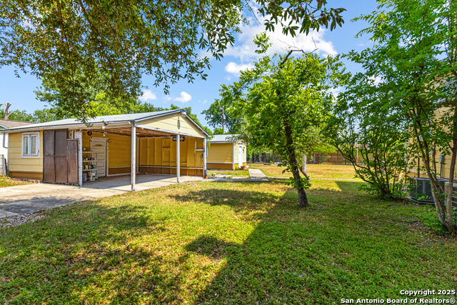 Image 37 of 49 For 2903 Ashby W