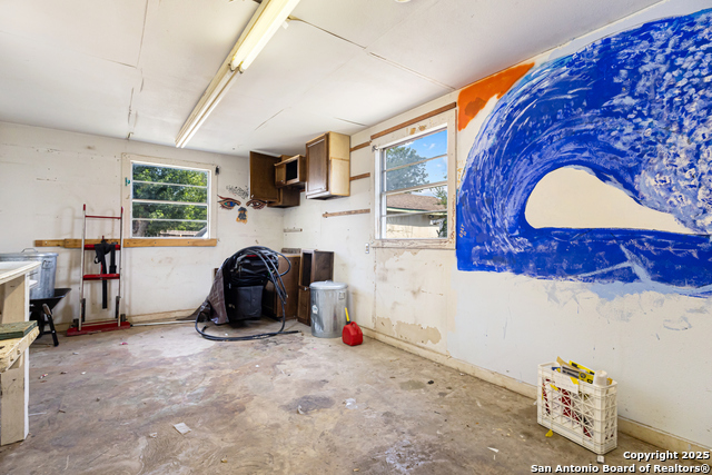 Image 42 of 49 For 2903 Ashby W