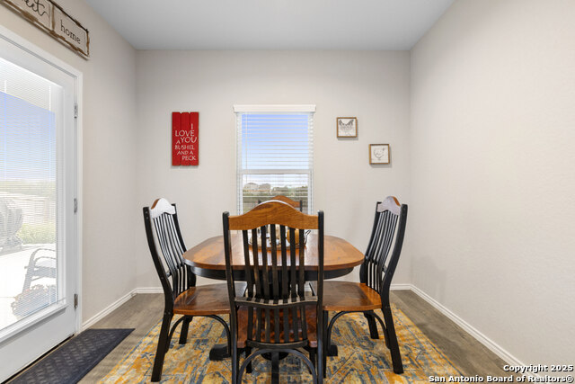 Listing photo id 14 for 700 Ridge View