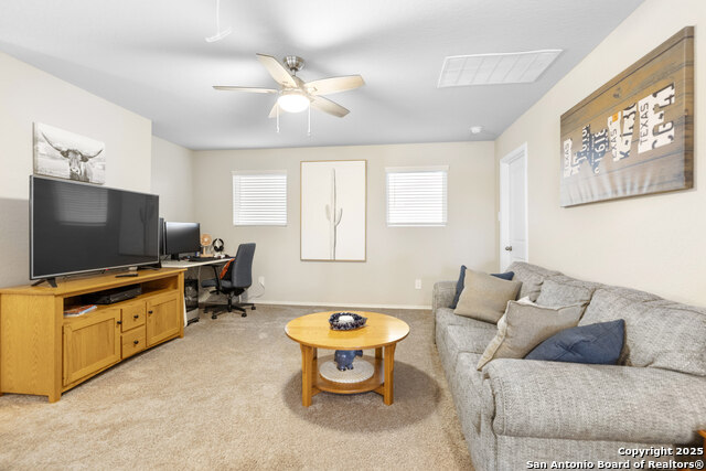 Listing photo id 30 for 700 Ridge View