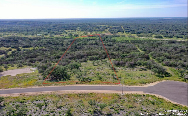 Listing photo id 1 for 194 Crescent Ridge