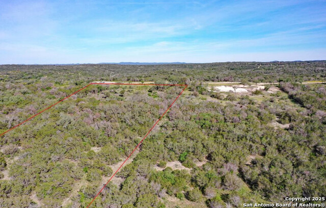 Listing photo id 4 for 194 Crescent Ridge