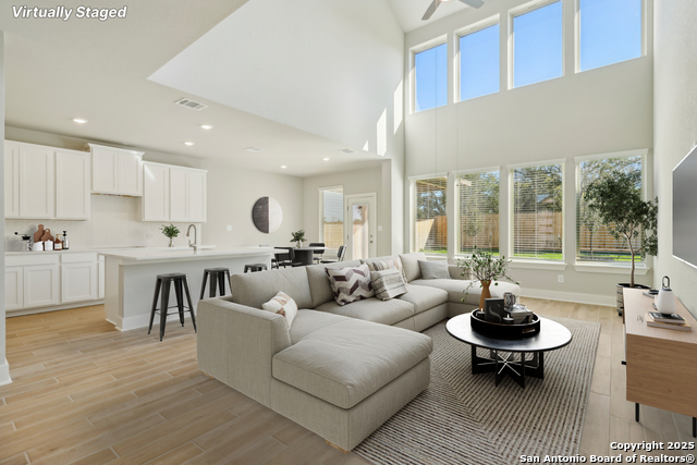 Image 3 of 31 For 29406 Angelfish Blvd