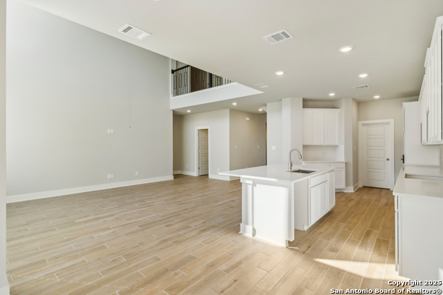Image 6 of 31 For 29406 Angelfish Blvd