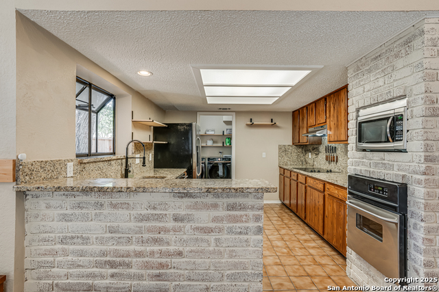 Listing photo id 11 for 13426 Marceline