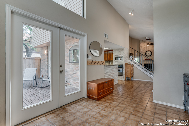 Listing photo id 18 for 13426 Marceline