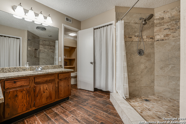 Listing photo id 24 for 13426 Marceline
