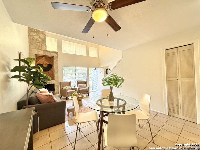 Image 8 of 23 For 3843 Barrington  111c
