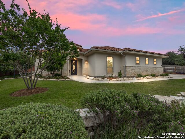 Listing photo id 0 for 20222 Bella Glade