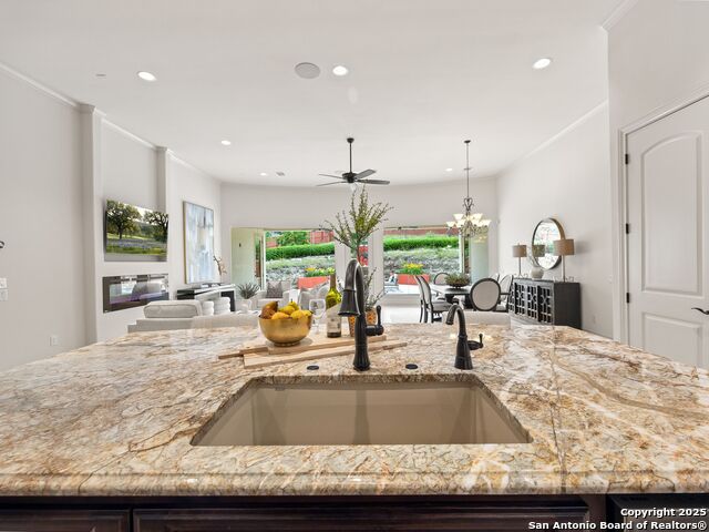 Listing photo id 20 for 20222 Bella Glade