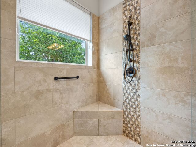 Listing photo id 31 for 20222 Bella Glade