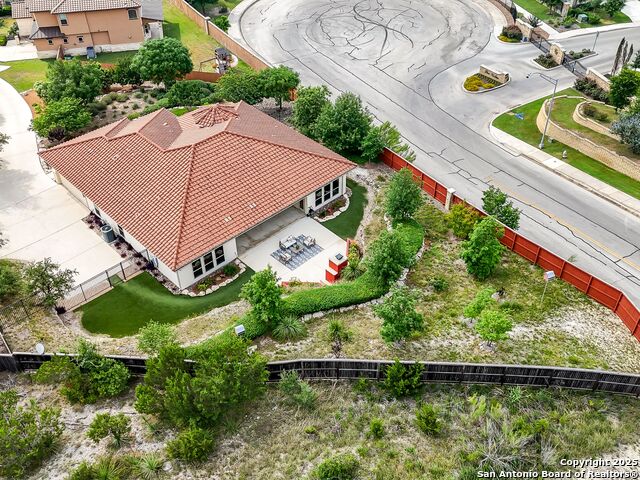 Listing photo id 55 for 20222 Bella Glade