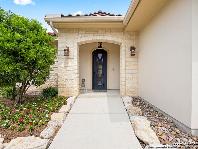 Listing photo id 4 for 20222 Bella Glade