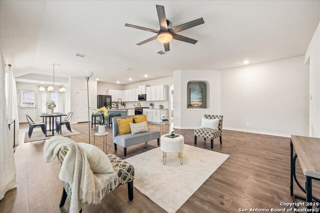 Listing photo id 9 for 9702 Tupelo Hollow