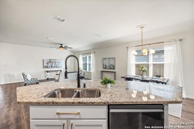 Listing photo id 14 for 9702 Tupelo Hollow