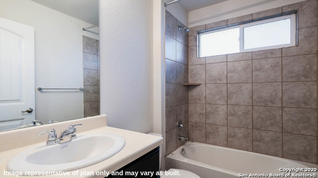 Image 10 of 24 For 2715 Green Leaf Way