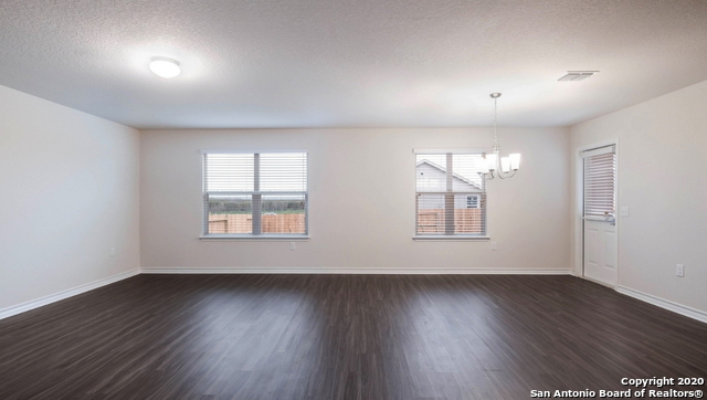 Image 21 of 24 For 2715 Green Leaf Way