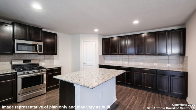 Image 6 of 24 For 2715 Green Leaf Way