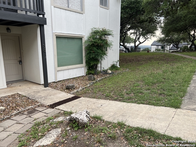 Image 5 of 23 For 1033 Parkview  G38