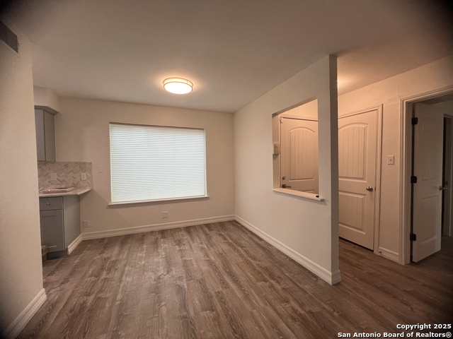 Image 8 of 23 For 1033 Parkview  G38