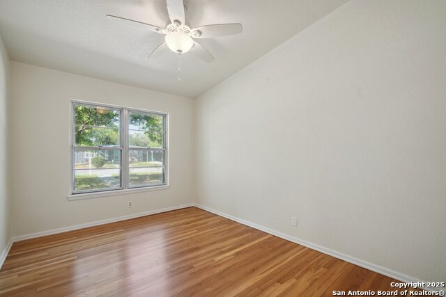 Image 13 of 24 For 407 Haverford Dr.