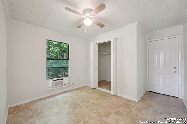 Image 21 of 24 For 407 Haverford Dr.