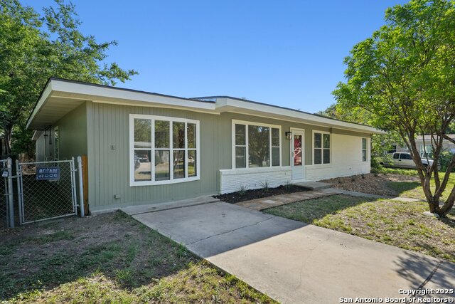 Image 3 of 24 For 407 Haverford Dr.