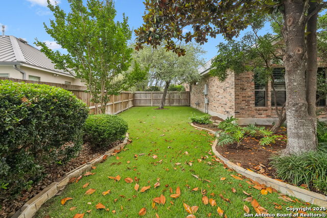 Listing photo id 99 for 126 Calais Way