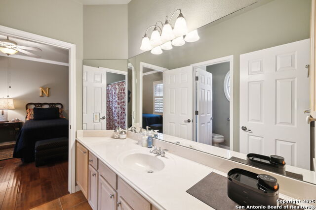 Listing photo id 26 for 126 Calais Way