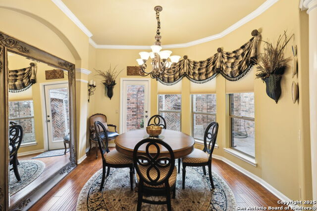 Listing photo id 62 for 126 Calais Way