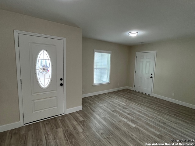 Listing photo id 1 for 8901 Bowline