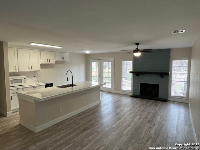 Listing photo id 2 for 8901 Bowline