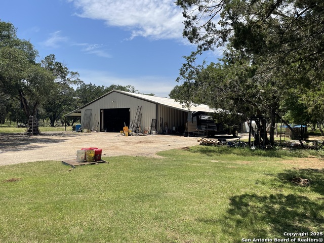Image 46 of 50 For 450 Georg Oaks