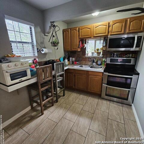 Image 49 of 50 For 450 Georg Oaks