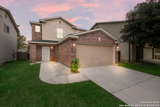 Listing photo id 24 for 6015 Wisteria Hl