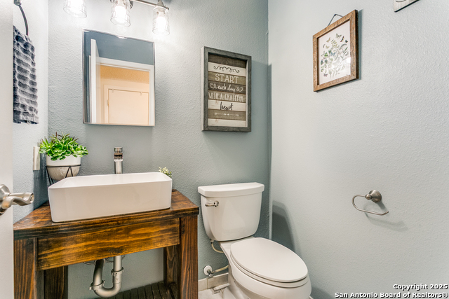 Image 11 of 40 For 9126 Mirecourt