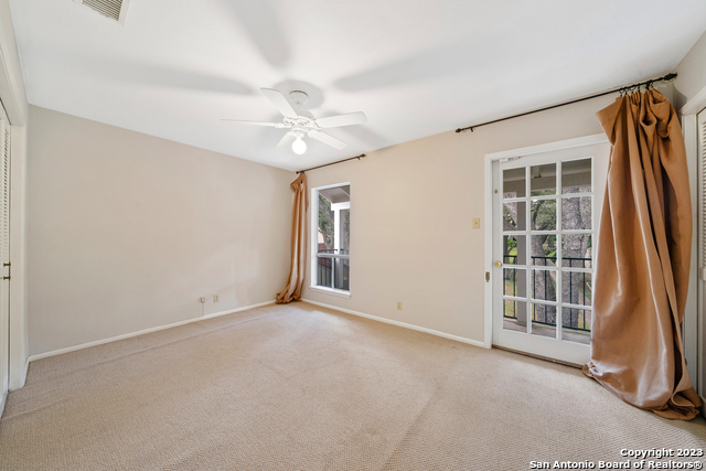 Image 18 of 29 For 11303 Vance Jackson Rd  Apt L