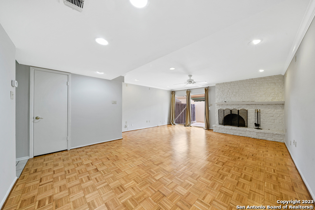 Image 5 of 29 For 11303 Vance Jackson Rd  Apt L