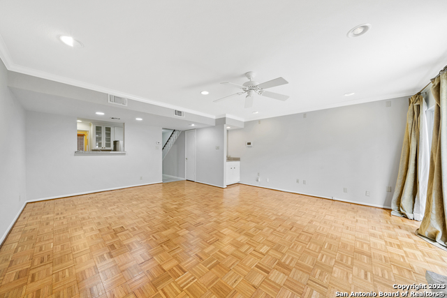 Image 6 of 29 For 11303 Vance Jackson Rd  Apt L