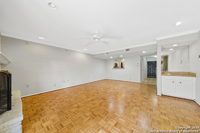 Image 7 of 29 For 11303 Vance Jackson Rd  Apt L