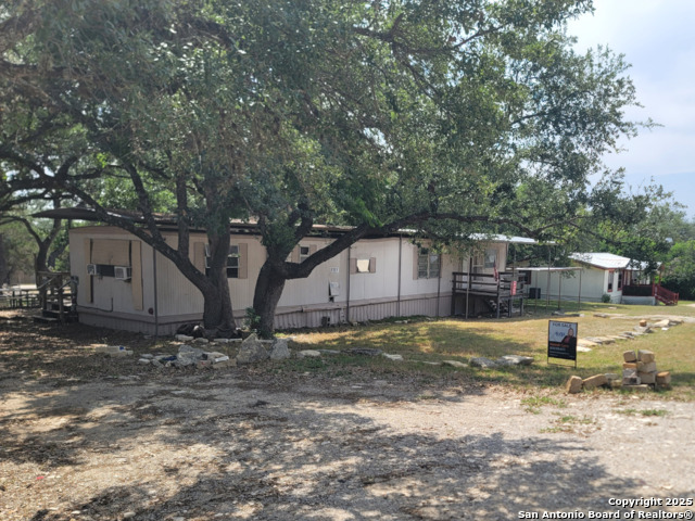 Details for 509 Royal Oak, Canyon Lake, TX 78133